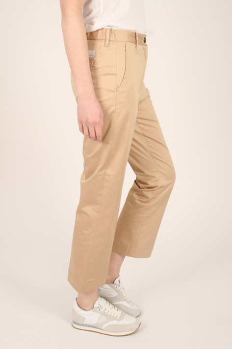 Nine in the morning Chino Magda Bootcut crop - beige